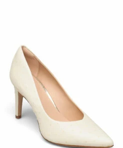 Clarks Genoa85 Court Pumps For Women White Interest 11 Clarks Genoa85 Court Pumps For Women White Interest -Heeled shoes Sales Store clr26160306 cwhiteinterest v1d 1