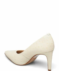 Clarks Genoa85 Court Pumps For Women White Interest 8 Clarks Genoa85 Court Pumps For Women White Interest -Heeled shoes Sales Store clr26160306 cwhiteinterest v1d 2