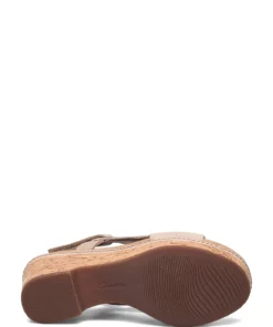 Clarks Giselle Sea Heeled Sandals For Women Sand Suede -Heeled shoes Sales Store clr26165149 csandsuede v4d 4