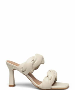 Flattered River Leather Heeled Sandals For Women Black 64 Flattered River Leather Heeled Sandals For Women Black -Heeled shoes Sales Store fla0416003 ccreme 1