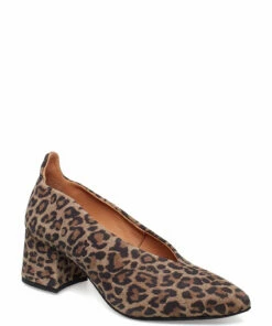 Pavement Helena Pumps For Women Leopard Suede