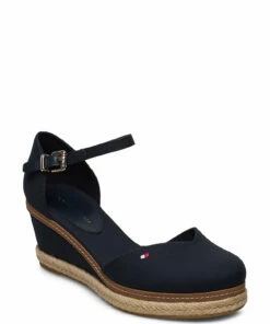 Tommy Hilfiger BASIC CLOSED TOE MID WEDGE Wedge Heels For Women Desert Sky